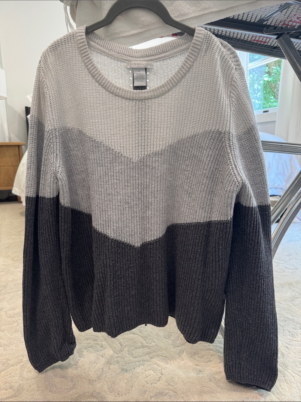 Design History Two-Tone Gray Crewneck Sweater